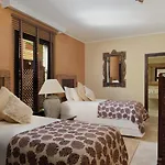 Royal Garden Villas, Luxury Hotel