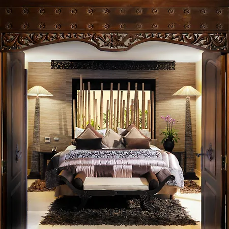 Hotel Royal Garden Villas, Luxury