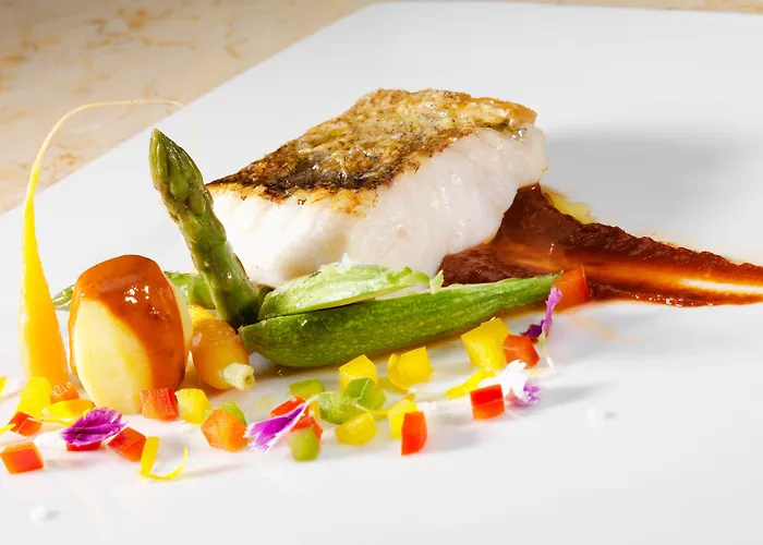 Отель Royal Garden Villas, Luxury Адехе