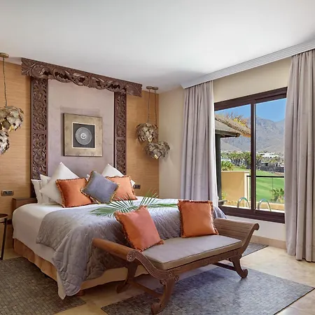 Royal Garden Villas, Luxury Ξενοδοχείο