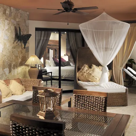 فندق Royal Garden Villas, Luxury 5*