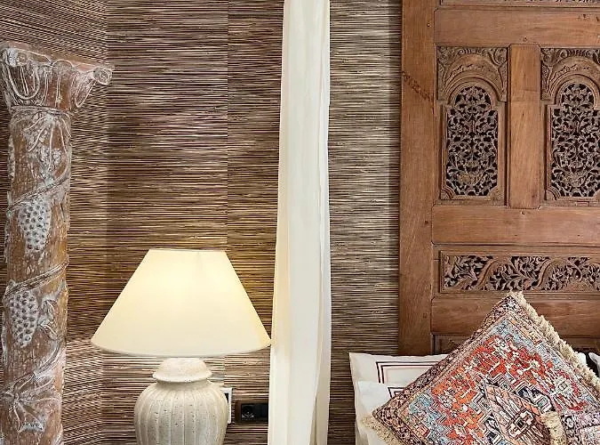 Hotel Royal Garden Villas, Luxury