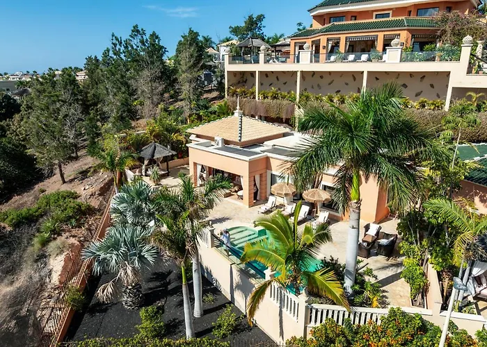 Royal Garden Villas, Luxury 5* אדחה