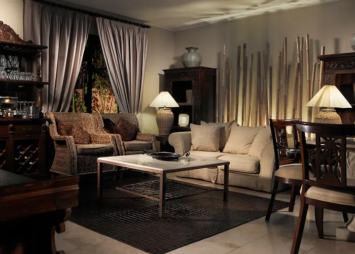 Royal Garden Villas, Luxury מלון