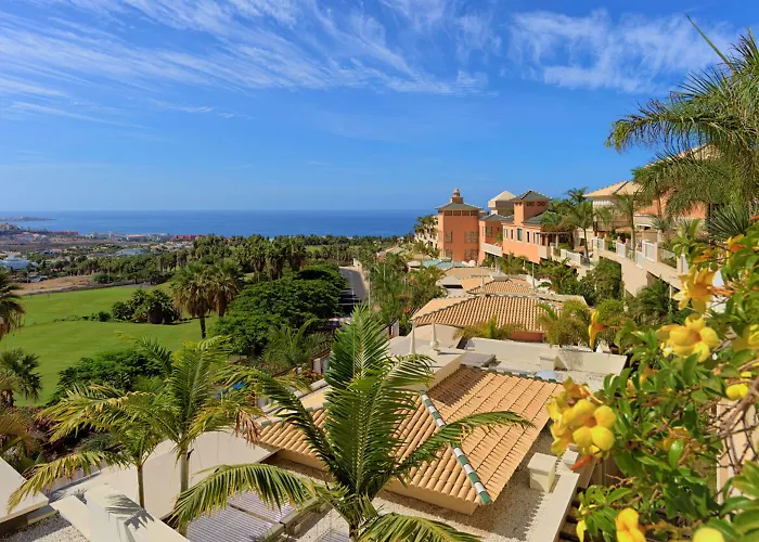 Royal Garden Villas, Luxury 5*