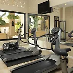 Royal Garden Villas, Luxury 5* 아데제