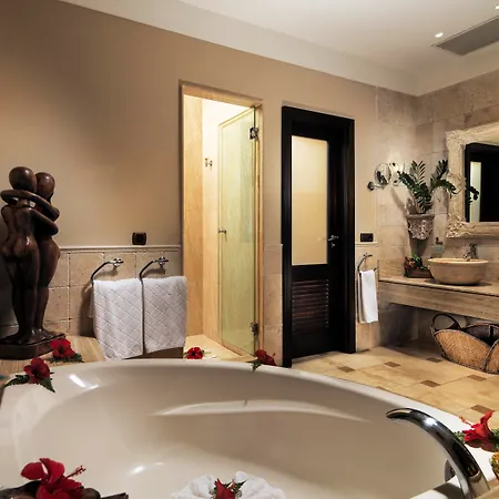Royal Garden Villas, Luxury 5* Costa Adeje (Tenerife)