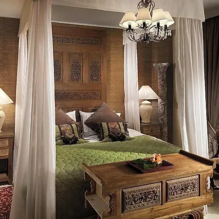 호텔 Royal Garden Villas, Luxury