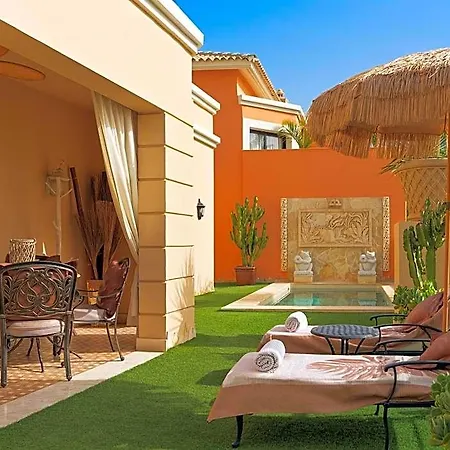 호텔 Royal Garden Villas, Luxury