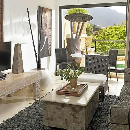호텔 Royal Garden Villas, Luxury