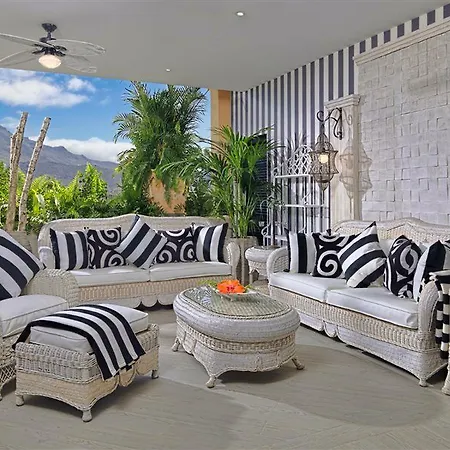 Royal Garden Villas, Luxury 5* Costa Adeje (Tenerife)