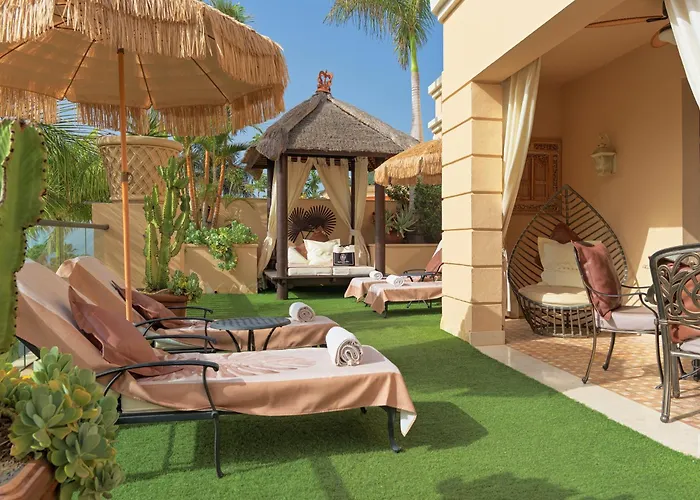 酒店 Royal Garden Villas, Luxury 阿德耶