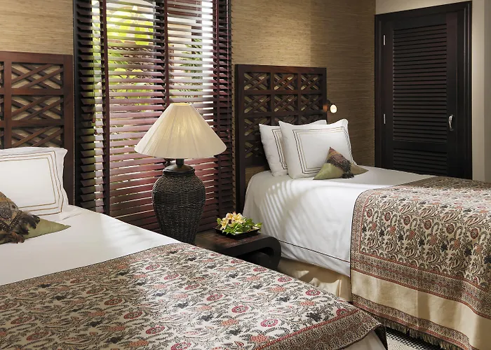 Royal Garden Villas, Luxury 酒店 阿德耶