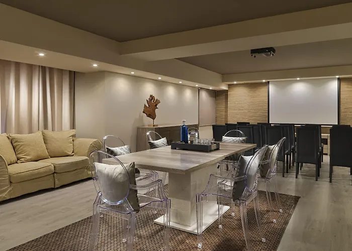 Royal Garden Villas, Luxury אדחה