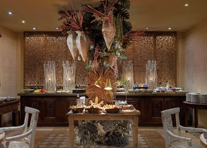 Royal Garden Villas, Luxury 5* 阿德耶